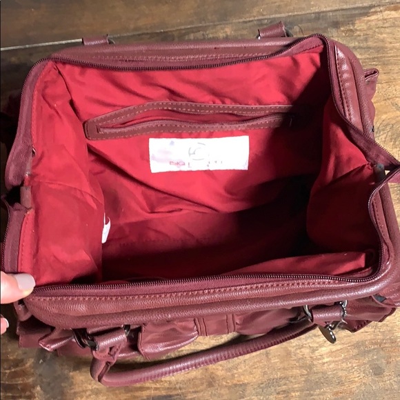 Big Buddha red ruffle hand bag - Picture 2 of 3